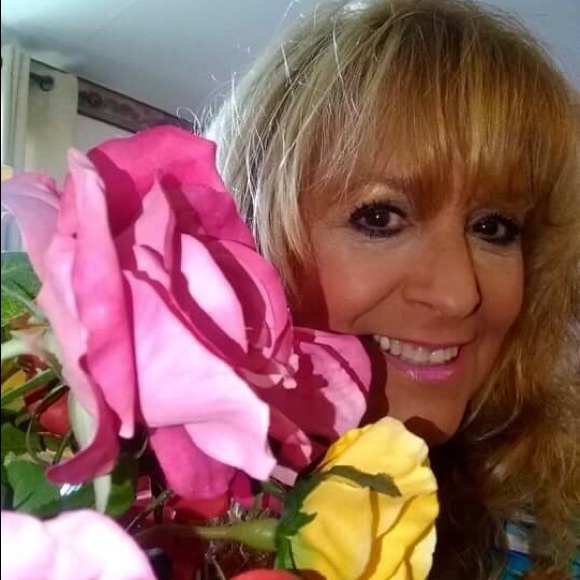 Meet your Posher, Cheryl - Picture 15 of 16